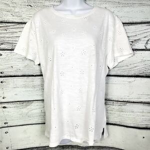 Maurices 24/7 Women’s XL White Eyelet Embroidered Short Sleeve Tee 100% Cotton